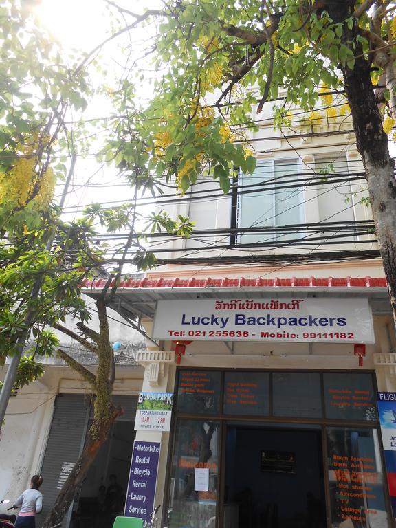 Lucky Backpacker Hostel Vientiane Extérieur photo